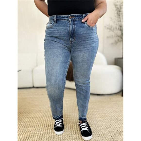 Judy Blue Full Size Mid‎ Rise Rigid Magic Release Hem Jeans - Picture 1 of 15